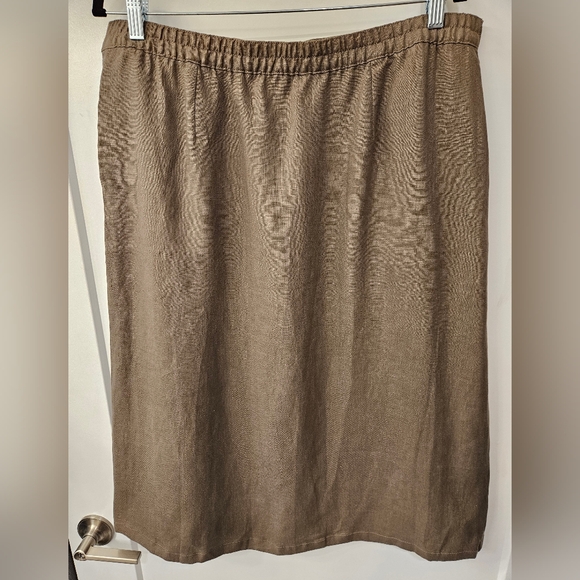 NWT - Linen L.L.Bean Fossil Brown Skirt - Size 16 Reg. - Picture 5 of 9